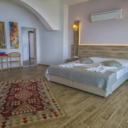 Kas Hotel *